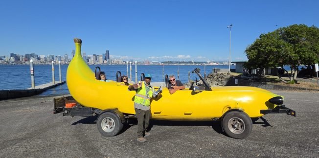 SEEN IN WEST SEATTLE: The Big Banana Car