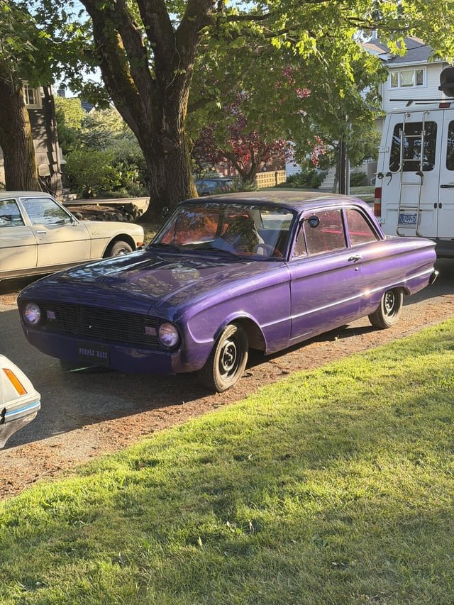Which one of y’all have the Jimi Hendrix mobile