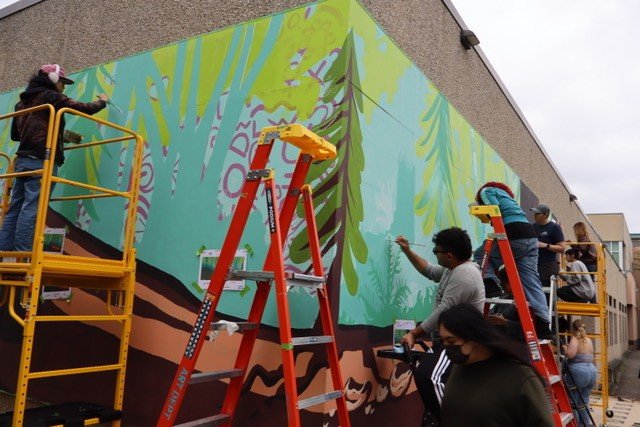 Free Seattle Symphony-Chief Sealth concert, SSC mural celebration, book club, much more for your West Seattle Wednesday