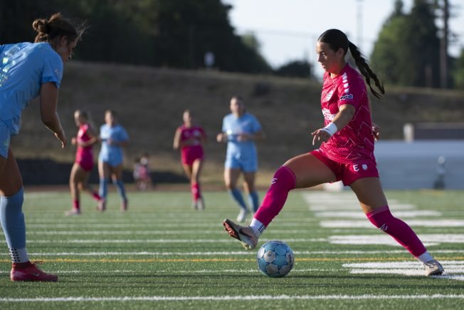 PHOTOS: Scenes from West Seattle Rhodies FC home finale, Junction FC’s cross-bay faceoff