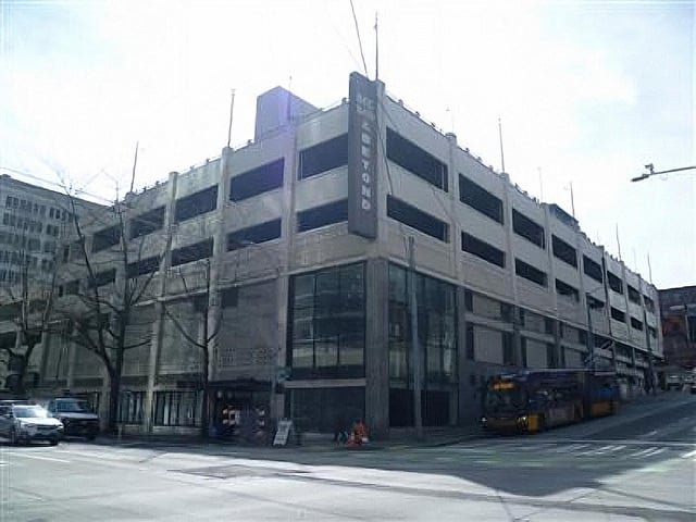 Data center operator reveals plans for downtown Seattle facility as city weighs one-year ban