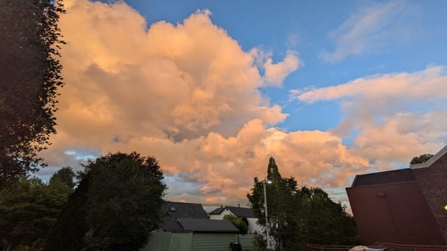 Beautiful sky in Seattle tonight