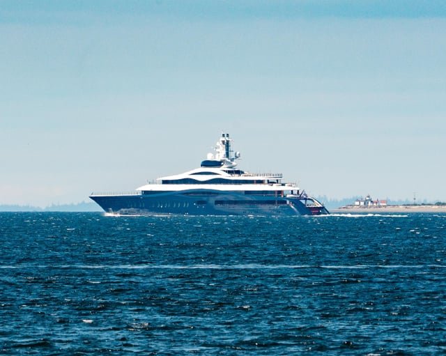 Zuck’s super yaught just left Elliott Bay