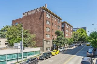Retrofit relocation? First Hill tenants push back on seismic work that would ‘evict the whole building’