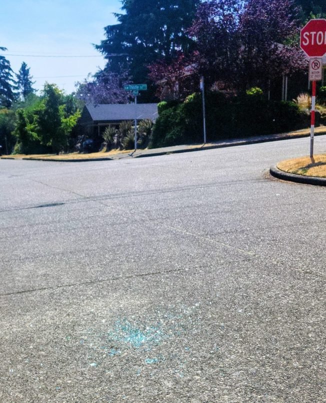 WEST SEATTLE CRIME WATCH: Two vehicle break-ins, including U.S. Postal Service vehicle