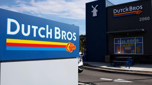 Dutch Bros to open first Seattle store in former Starbucks location