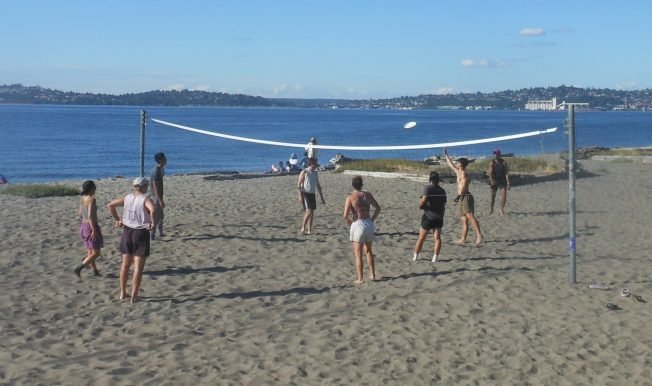 Canoe landings and departure, Blue Angels’ arrival for Seafair, more for your Wednesday