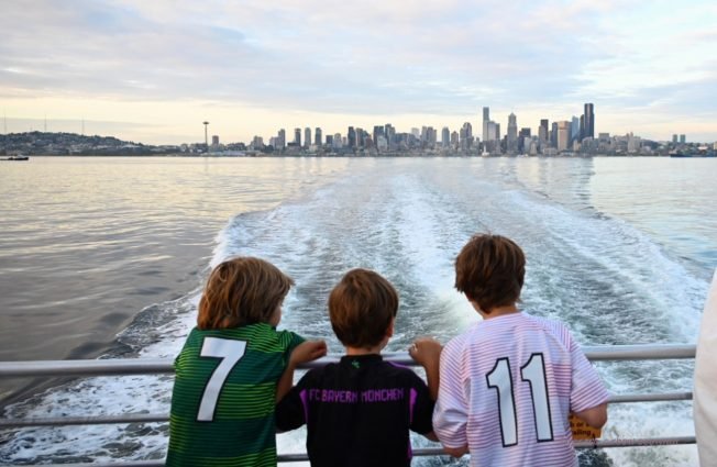 Here’s the list for your pre-holiday West Seattle Thursday