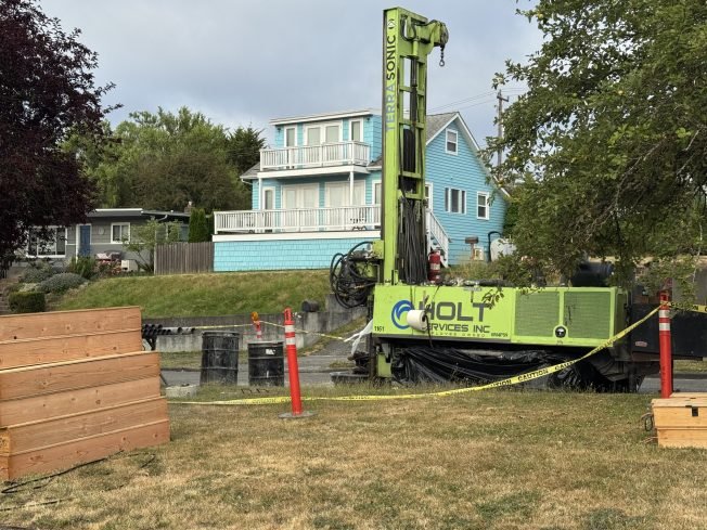 WEST SEATTLE LIGHT RAIL: More drilling; bridge bidding; new survey about neighborhoods