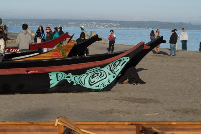 FOLLOWUP: Tribal Journey canoe families head south