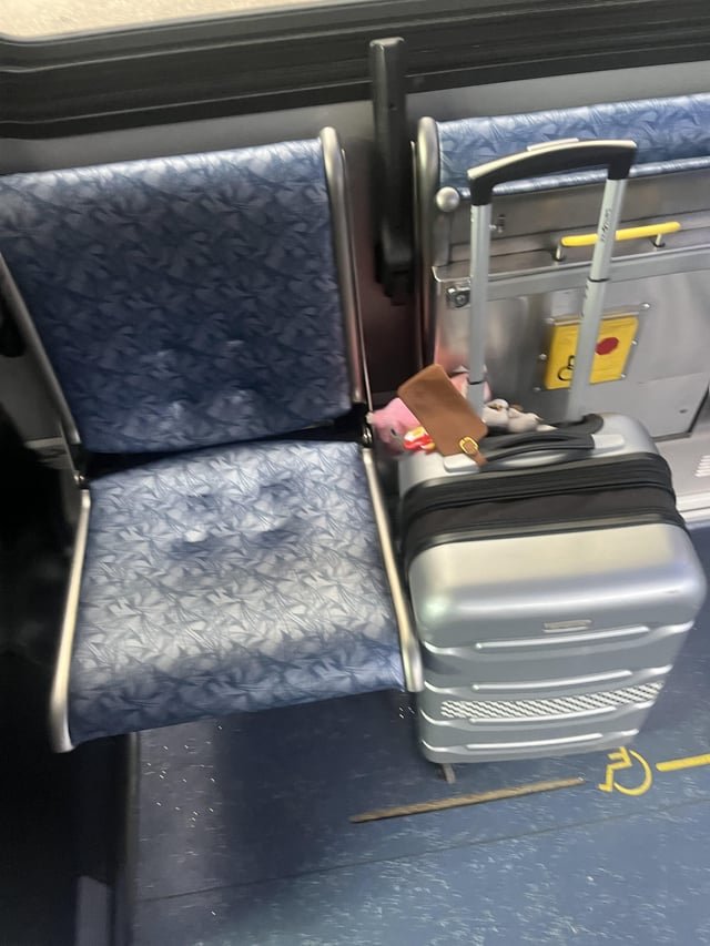 if you left this on the 45 going to Loyal Heights