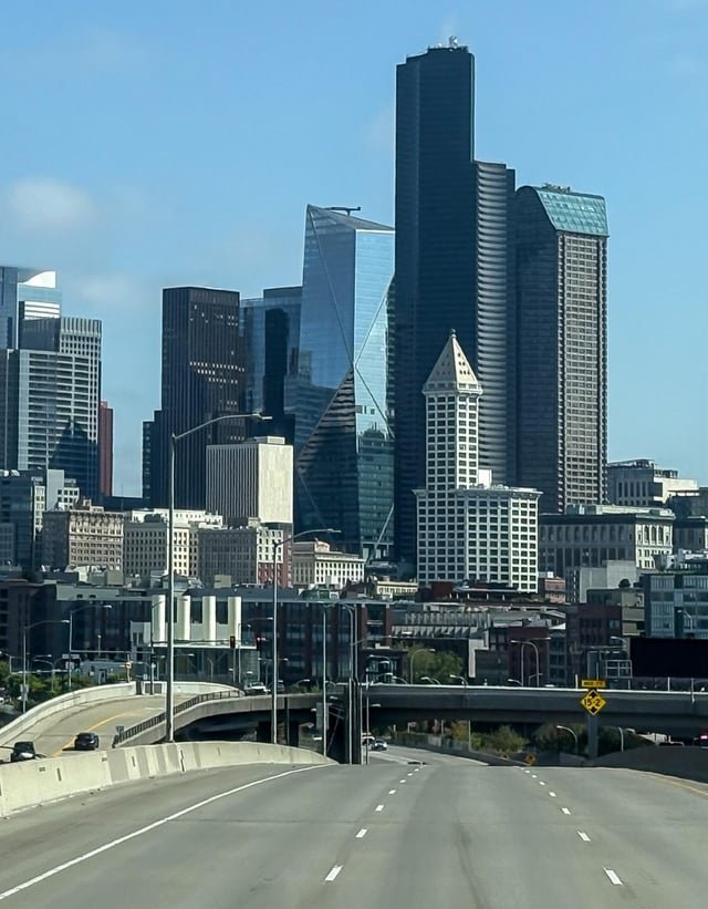 Such an incredible skyline this city has.