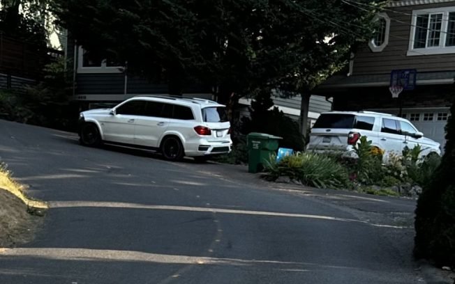 CRIME WATCH: Looking for camera footage to track suspected prowler in Fauntleroy/Gatewood