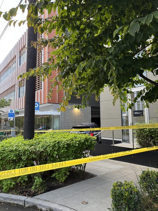 Seattle hit-and-run on Harrison Street this morning, SPD seeking information/video