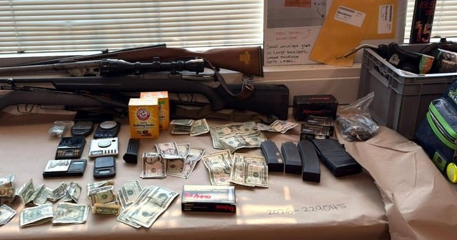 SPD arrest five inside vacant U-District building, multiple rifles and narcotics found