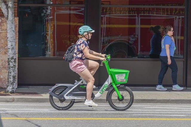 [SDOT] SDOT’s 2026 Bike & Scooter Share Survey is NOW OPEN. | Whether you ride every day, on occasion, or haven’t tried yet, we want to hear from you!