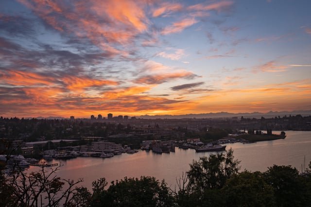 Sunrise from Aurora Bridge
