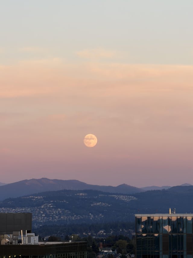 Seattle showing its colors again