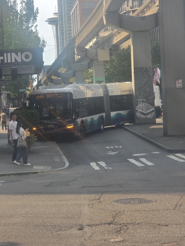 This bus driver didnt have a good day.