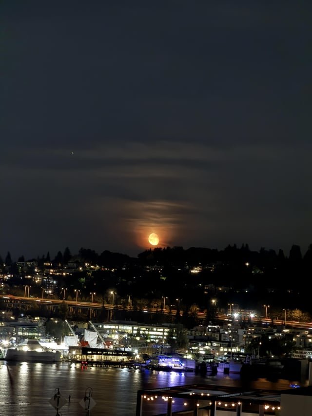 Moon today looks amazing