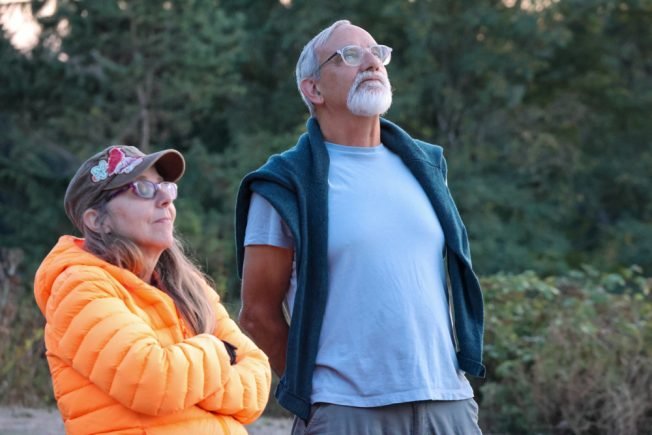 VIDEO, PHOTOS: All eyes on the sky at Alice’s welcome-to-fall equinox sunset watc