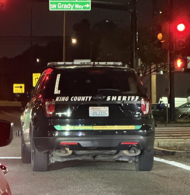 KC Sheriff can’t figure out vehicle lights.