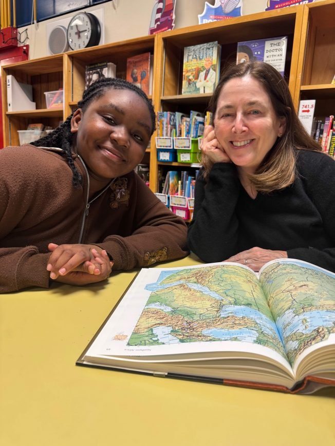 YOU CAN HELP: Just one hour a week! Be a volunteer tutor with Invest in Youth at two West Seattle schools