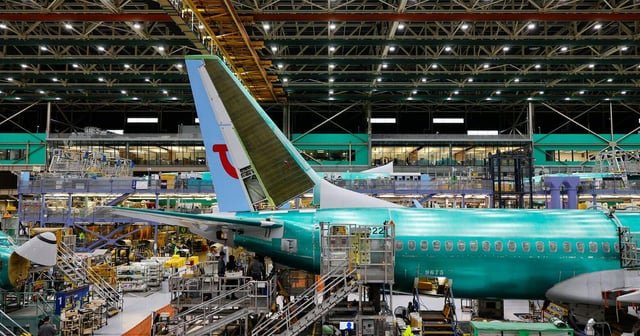 Boeing sweetens offer to white-collar union, hoping to avoid costly strike
