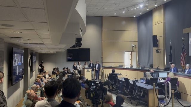 King County Council declares September 25 “Dolly Parton Day” (9/25… “9 to 5”)