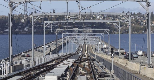 Seattle light rail’s electrical system zaps some Lake Washington fish