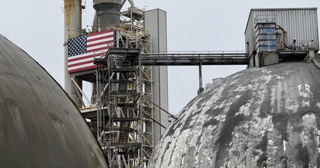 Seattle cement plant blocked from burning more tires