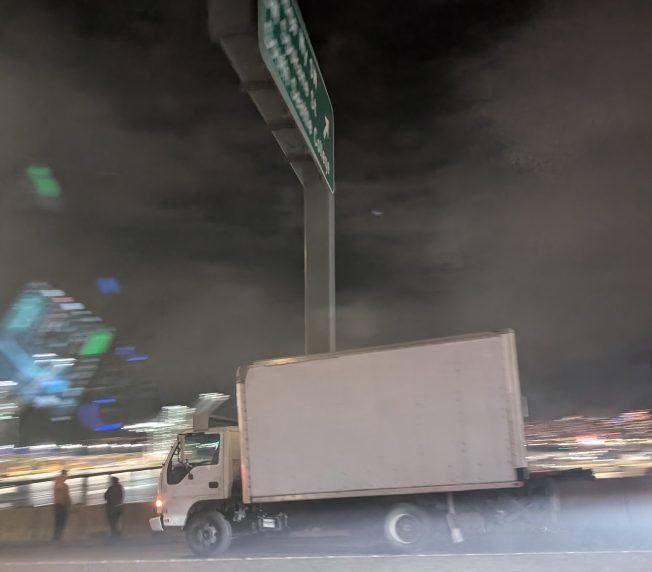 UPDATE: Truck trouble on westbound West Seattle Bridge