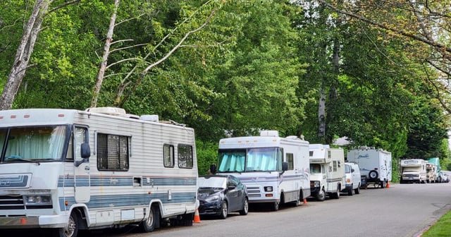 Will Seattle’s proposed RV rules help people living in them? Critics have doubts