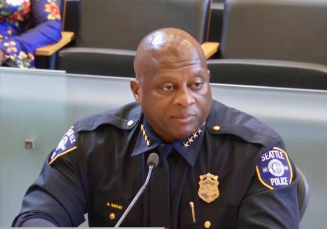 As Council Considers Reinstating Police Hiring Bonuses, an Unreleased Draft Report Finding They Don’t Work Is Timely Again
