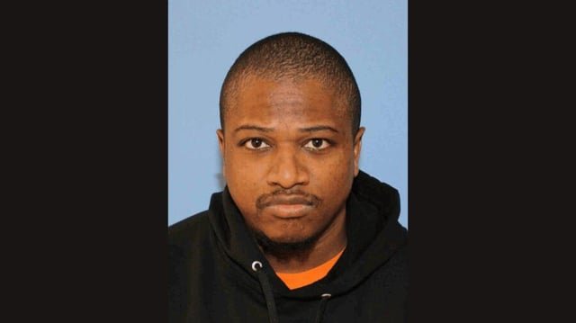 Suspect in deadly Belltown gas station shooting arrested in Chicago