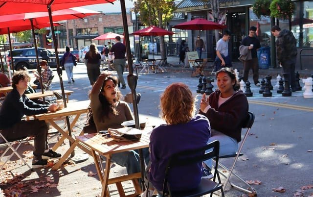 ‘The Ave for All’ Transforms U District’s Main Thoroughfare